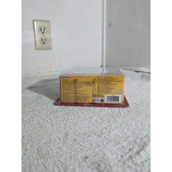 Jakks Pacific World of Nintendo Super Mario Shy Guy w Block 4" Action Figure NEW - Picture 4 of 6